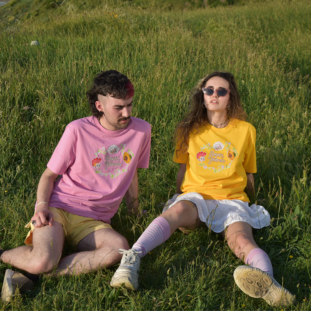 Flower Friends Tee